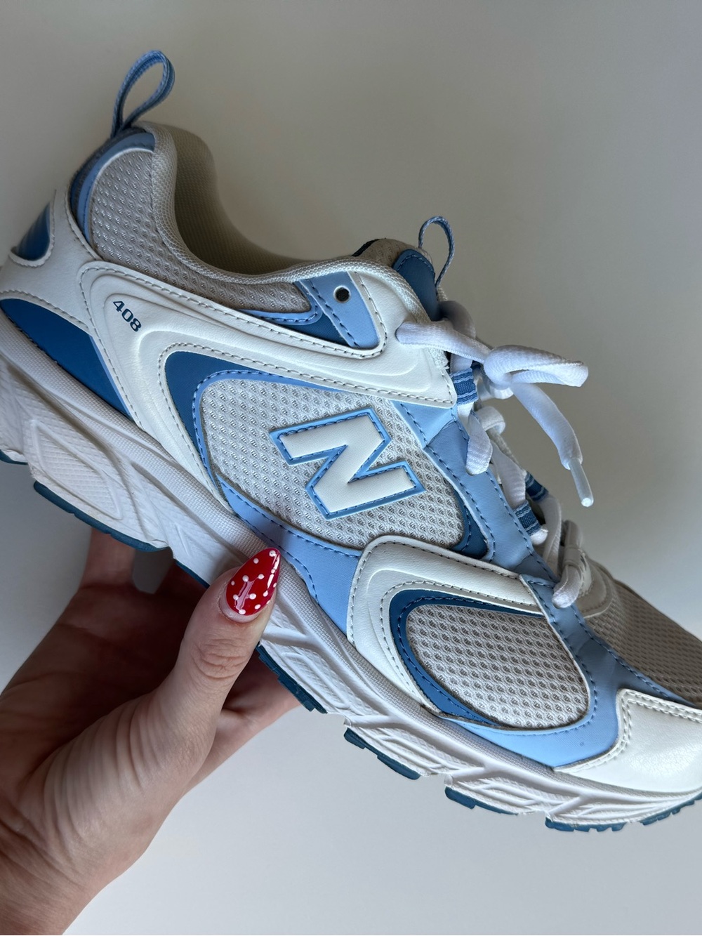 New Balance Light Blue and White Athletic Sneakers US M: 9 / US W: 10.5